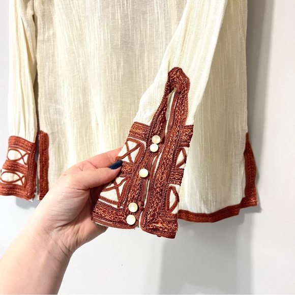 Lucky Brand Bohemian Cream Embroidered Longsleeve Lightweight Top Small Neutral - Picture 8 of 13